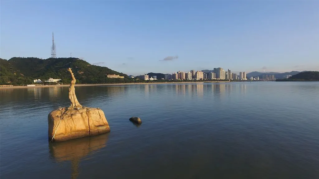 Starway Zhuhai Bihai Hotel