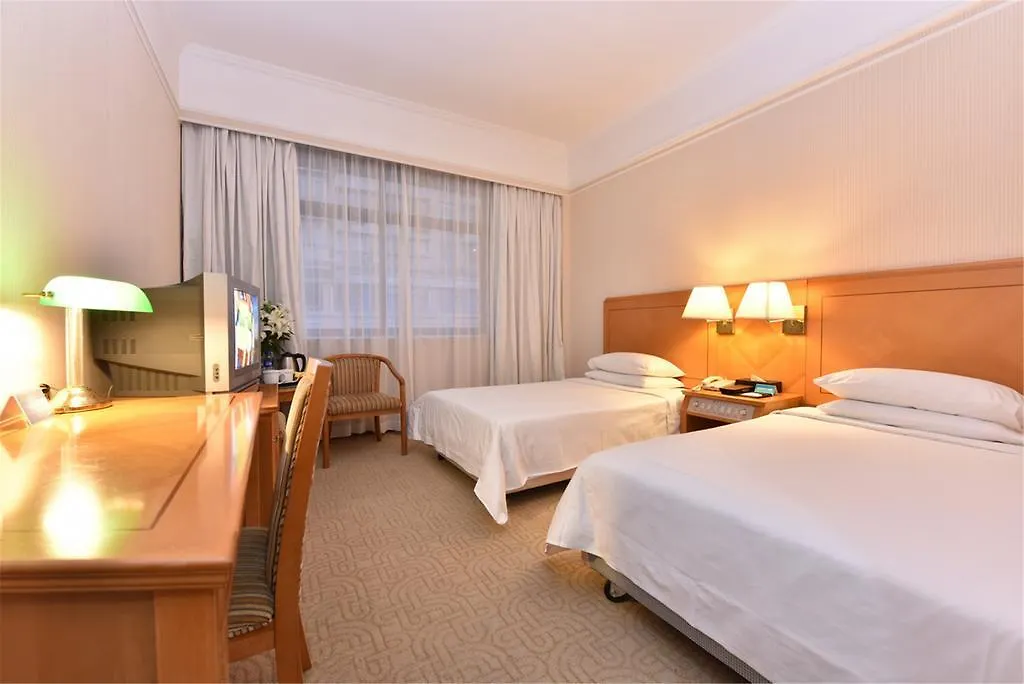 Starway Zhuhai Bihai Hotel 3*,  China